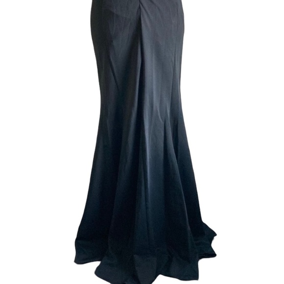 Black Open Back Strap Long Formal Prom Dress - Picture 4 of 4